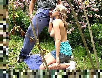 Kissing and fucking in the forest with a beautiful teen