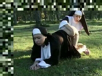 Nun